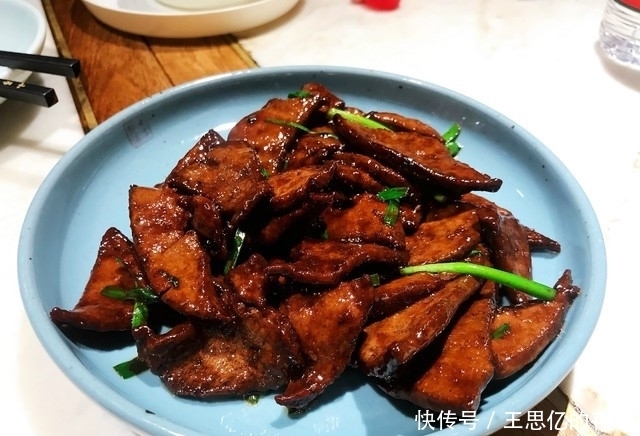 套餐|两个妈妈带着孩子约会,午饭点了165元双人套餐,看看菜怎么样