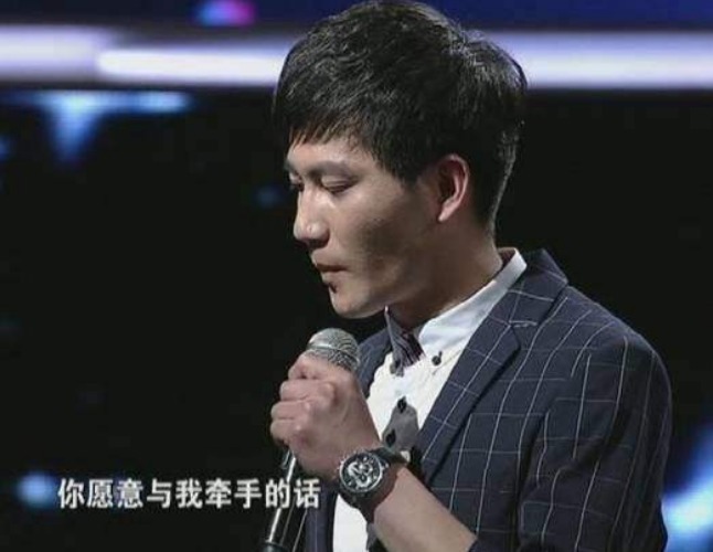 非诚勿扰:他是“最牛男嘉宾”,惨遭全灭灯,却转身抱走女导演