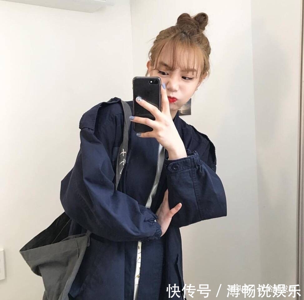 发型|初秋小香风穿搭,配洋气的时髦发型,小女生秒变大女神