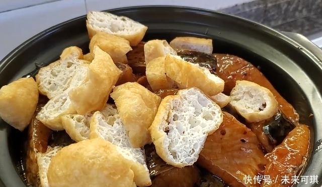 超过|草鱼这种做法你吃过吗?我家一周做3次,饭店都吃不到,超过瘾