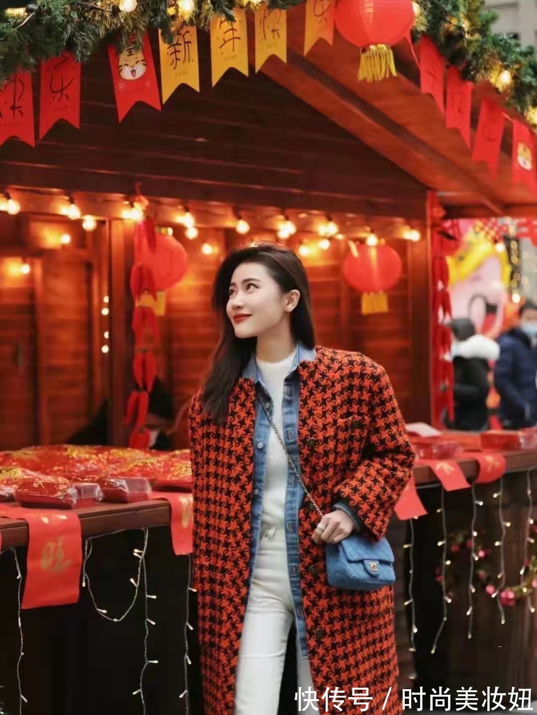 新年 这才是“有年味”的穿搭,喜庆又洋气的搭配,照着穿也能美出圈
