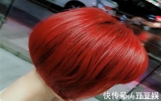 女女们|40左右的女人头发粗硬,这样剪不烫更好看,比波波头好看10倍