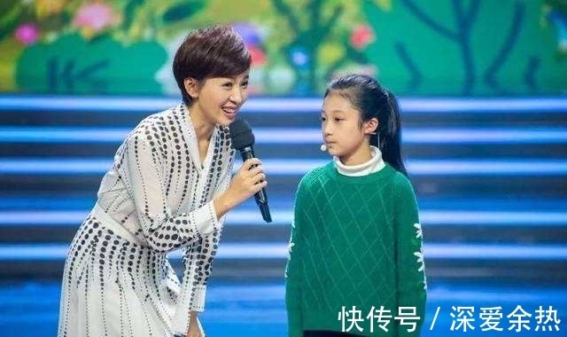 曾经的“最美国脸”欧阳夏丹，离开《新闻联播》后，她过得怎样？