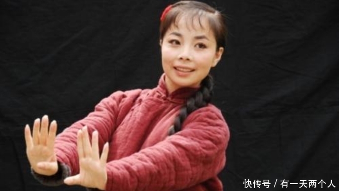 人生赢家|从一级演员到家庭少妇,放弃名利回农村的王二妮,活成了人生赢家