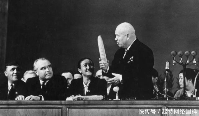 两国|苏联加盟国中地位最高的两国，如今一个局势混乱，一个毫无自主权