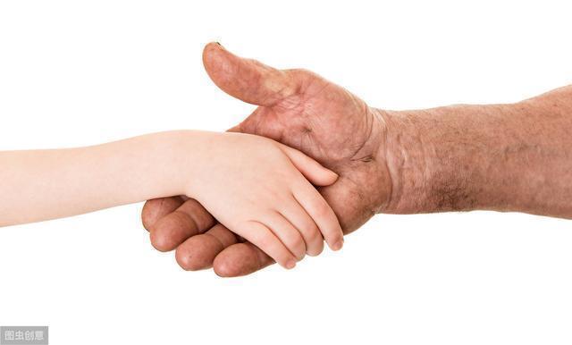 孩子|经常说这5句话的爷爷奶奶,根本不是爱孩子,而是害了孩子一生!