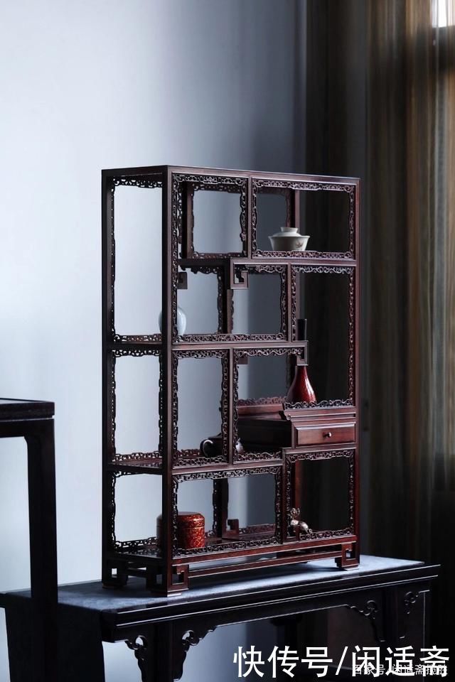 文房雅器,小叶紫檀,拐子纹案头博古架