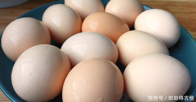 块钱|外面卖2块钱的茶叶蛋在家就能做,成本只要5毛钱,比卤蛋还好吃