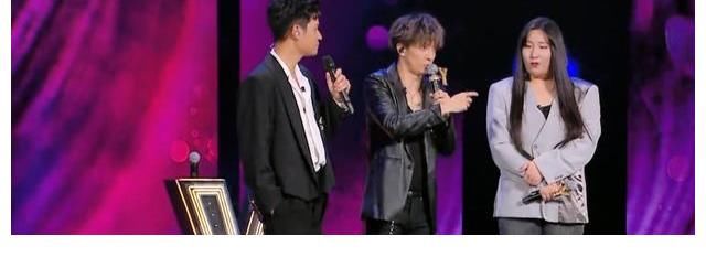 老中青|《我們的歌3》首播：前輩組年齡跨度大，張碧晨調侃胡夏當背景