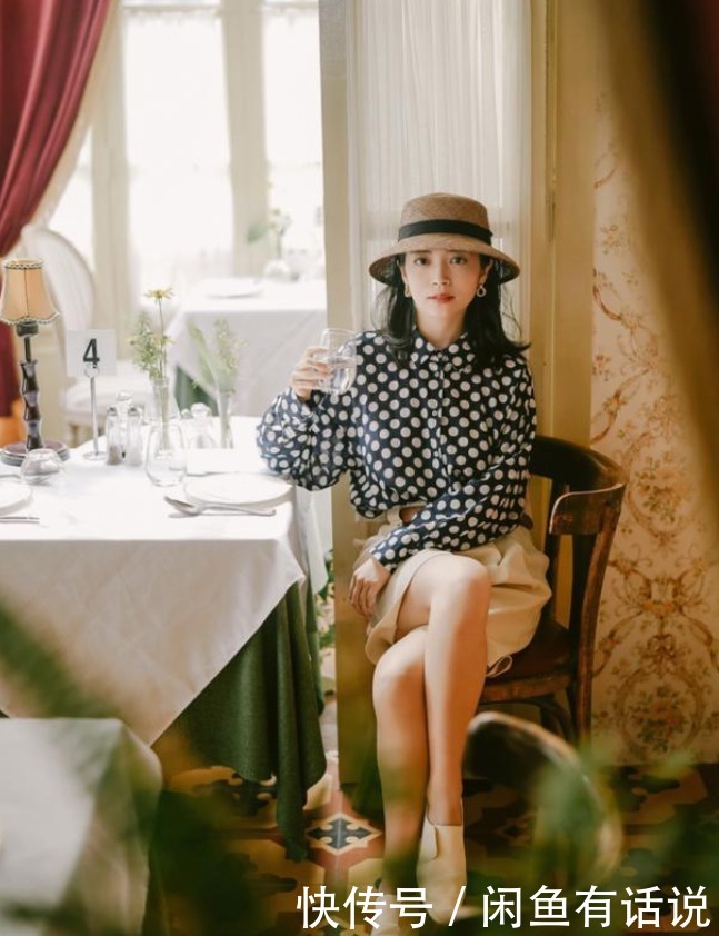 穿搭|三木把“透视波点衫”穿火了,配小抹胸清爽时髦,人群中美成焦点