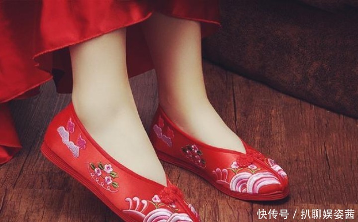 古人投河之前,为什么要脱鞋并且放在岸边?专家:主要原因有三点