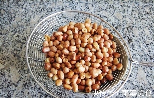 花生米还可以这样做,操作简单,美味好吃,超适合当下酒菜