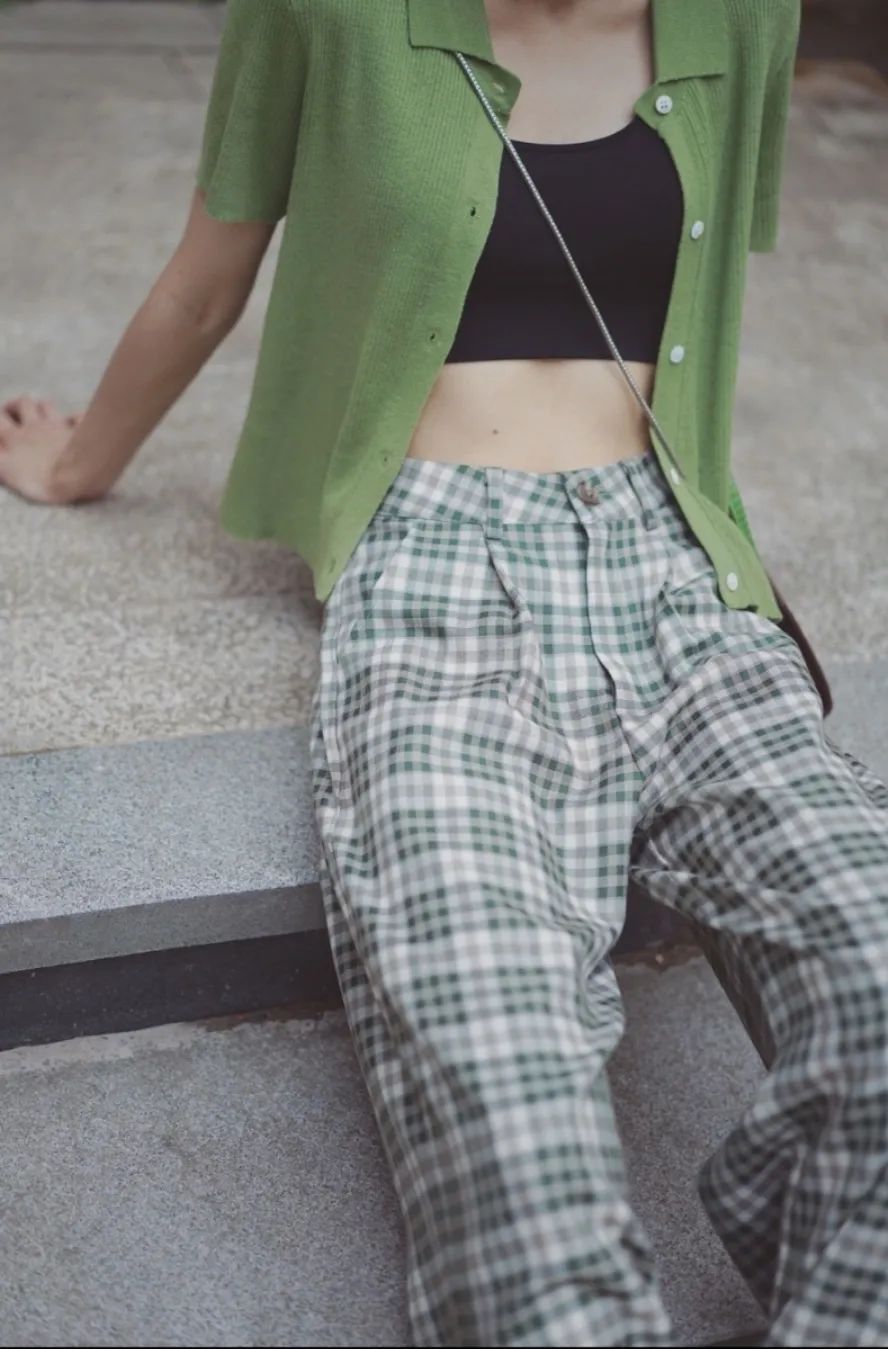 短裤|今夏最适合小个子的3款裤子，显瘦显腿长，照着穿就对了