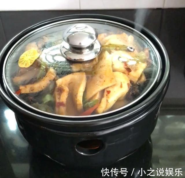 豆腐最开胃的做法，鲜香味美，下酒下饭，比吃肉都过瘾