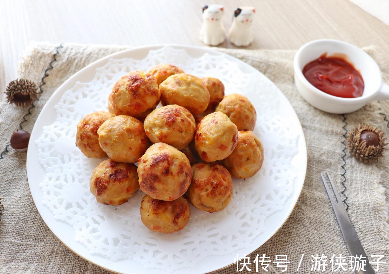 低脂美味的鸡肉丸,加入时蔬煎一煎,一口一个好吃到停不下来