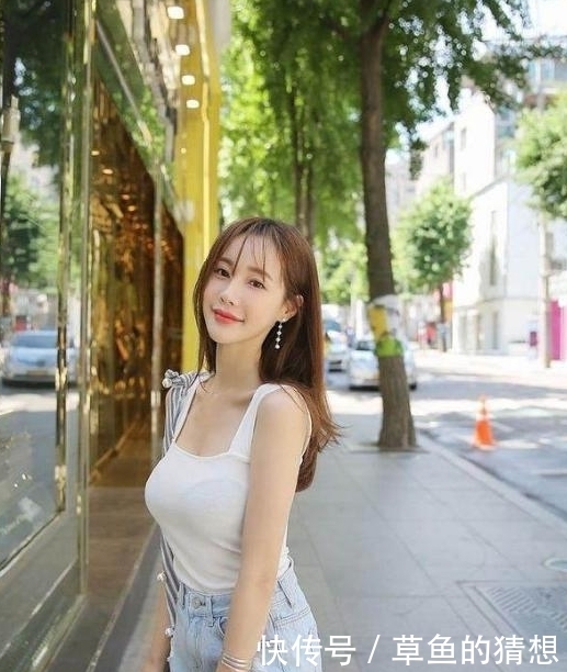 展现|倾国倾城的打底裤小姐姐,展现迷人身姿,彰显十足女人味