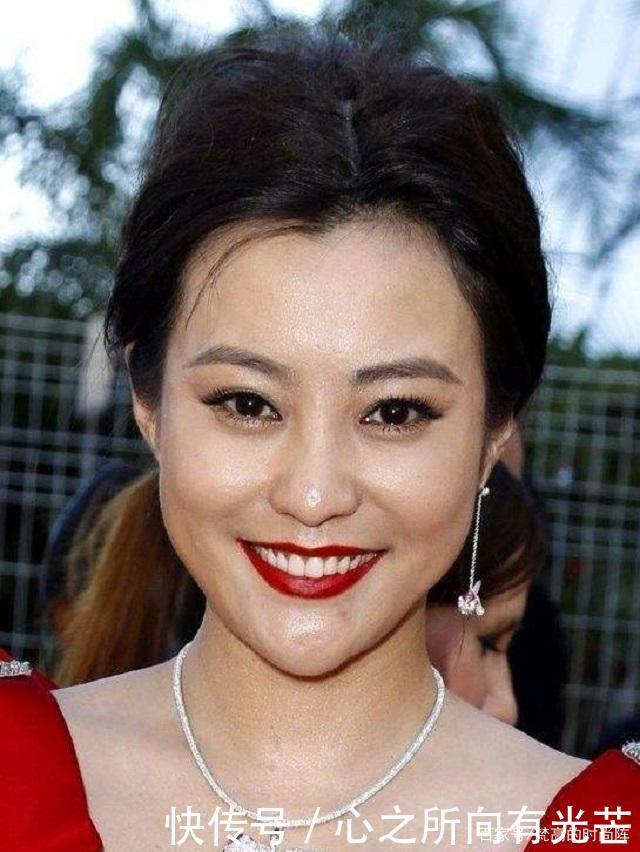 人过中年,别再踩着“雷区”化妆了!避开显老3要素才更显年轻