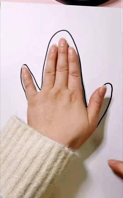 派大星@用手掌画“派大星”,开局我就看看,成品一出准备好拜师