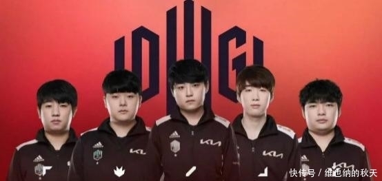 LCK决赛前海报火了!P图美颜惊呆网友,选手颜值引质疑:换头了?