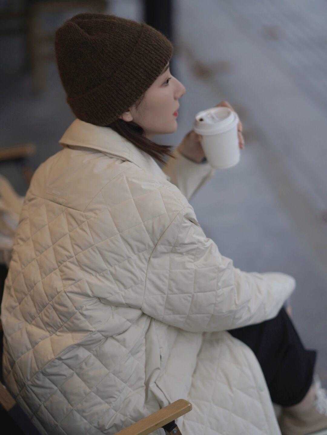 衣身 什么样的羽绒服款式最好看?除了短款压痕款式,其他都不太行