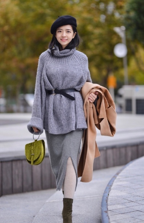 小姐姐 基础款毛衣怎么穿出高级感?看看这些保暖舒适的穿搭,精致洋气