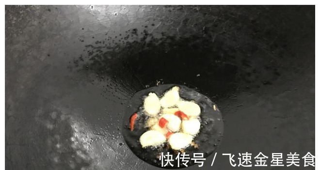 好吃|夏天鸭肉最好吃的做法，不腥不柴，好吃不上火，上桌就光盘！