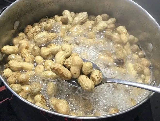 免疫力|建议老年人:如果不差钱尽量多吃这种食物,提高免疫力,营养健康