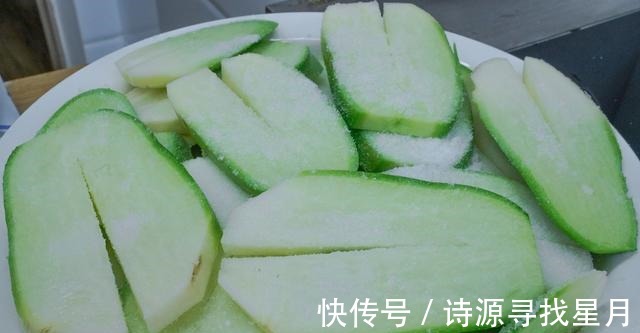 用30年的老方法来腌制萝卜干,买30斤腌制起来,保存一年不怕坏!