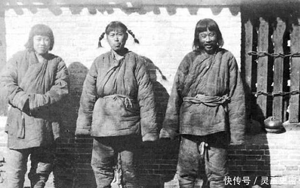 大清|大清王朝老照片:皇亲国戚和外国人合影,李鸿章出访美国很受欢迎