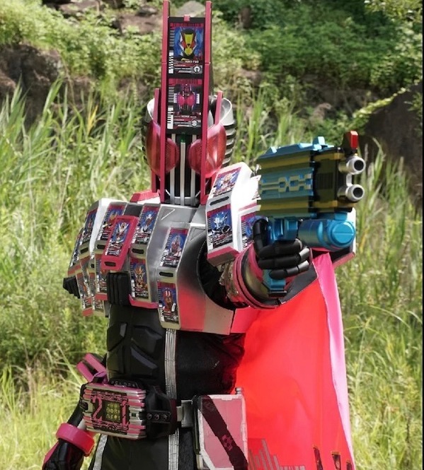 大金表逢魔的个人秀,假面骑士帝骑联手时王不敌,只能借令和之力