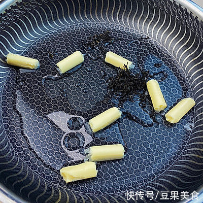 解锁儿时零食大白兔奶糖新吃法!#我心中的冬日限定#