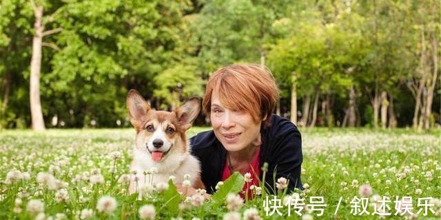 钙质|女人50岁后，容易发生骨质疏松，吃4物，做2事，美容养颜又补钙