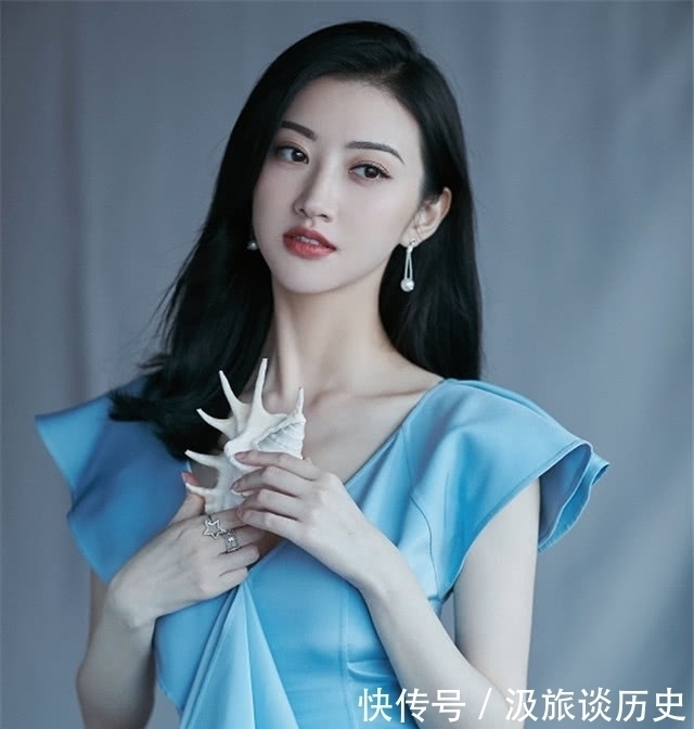 颧骨|女人脸上有这3个“特征”，年纪越大越显老，中1个颜值都一言难尽