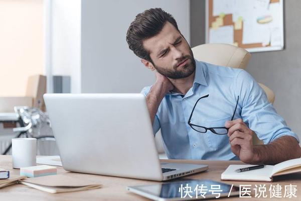 肩周炎|无缘无故的肩膀痛？医生指出：或是这4个问题在“作祟”，需重视