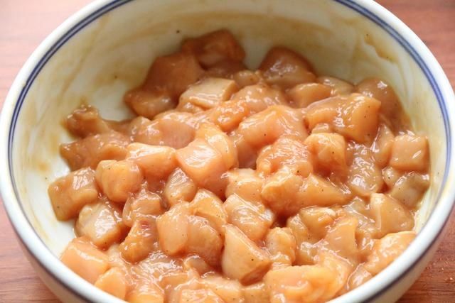 天气冷,这道下饭菜一定要试试,吃一次就上瘾,小朋友太喜欢吃了