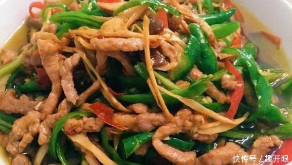 这菜简单炒炒,营养美味,开胃易消化,孩子爱吃,此时正当季