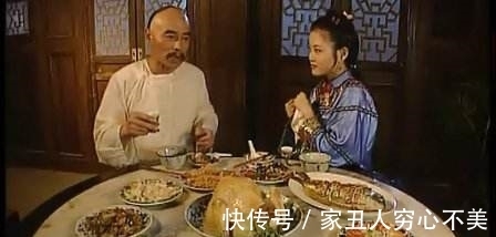 和?|纪晓岚墓出土,7名女子尸骸呈张开姿势,难怪正史对他评价不高