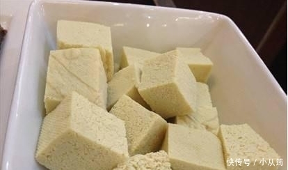 去吃麻辣烫，避开4种食物不拿，老板一瞧就知道你是懂行的