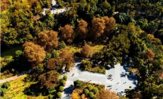 网红又一必打卡地,花果园白宫附近的阿哈湖公园是城市氧吧!