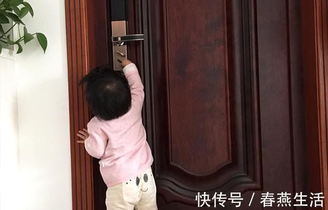 更衣室|女更衣室出现6岁男童,女客人惊慌失措,宝妈说“大惊小怪”