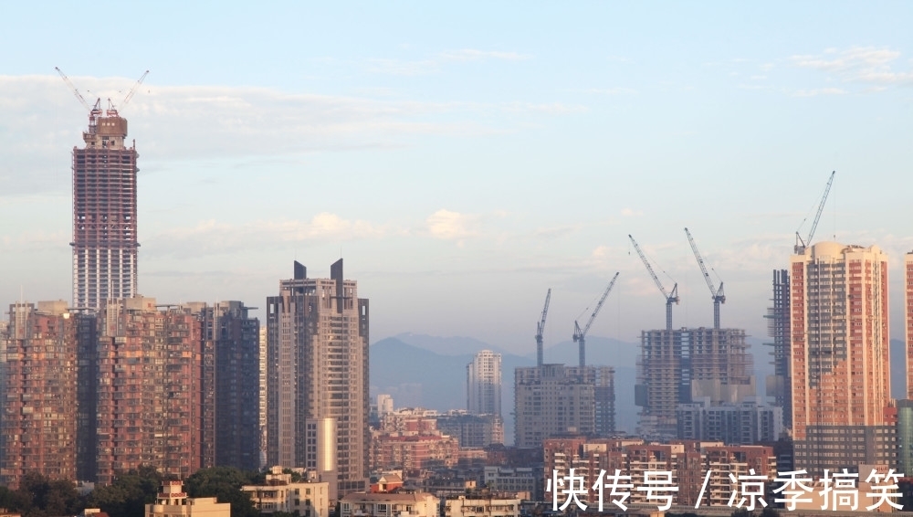 房企|杭州楼市新政一出，二手房成交量越来越低，几家欢喜几家愁！