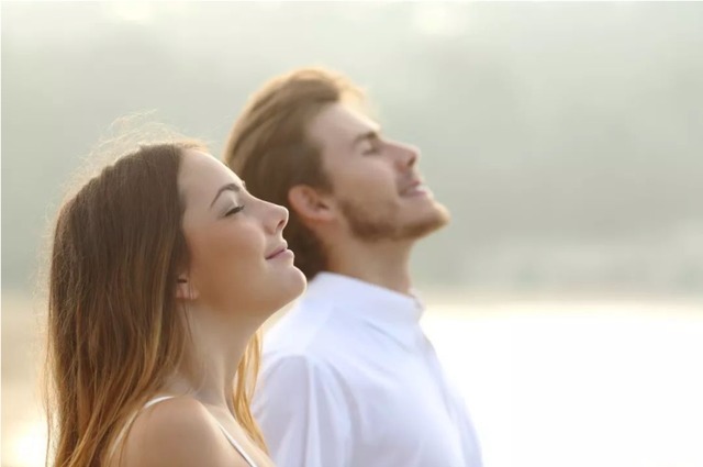 陈骄蕊|坐月子30天，终于看清了男人的真面目离婚，就是最好的报复