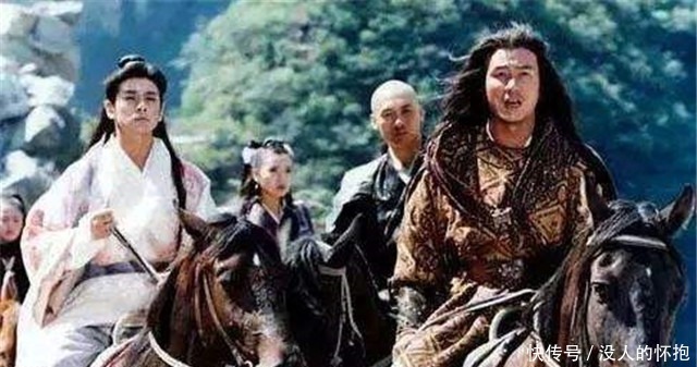 古代大侠两斤牛肉一壶酒,吃完扔下银子就走,就不怕钱给少了!