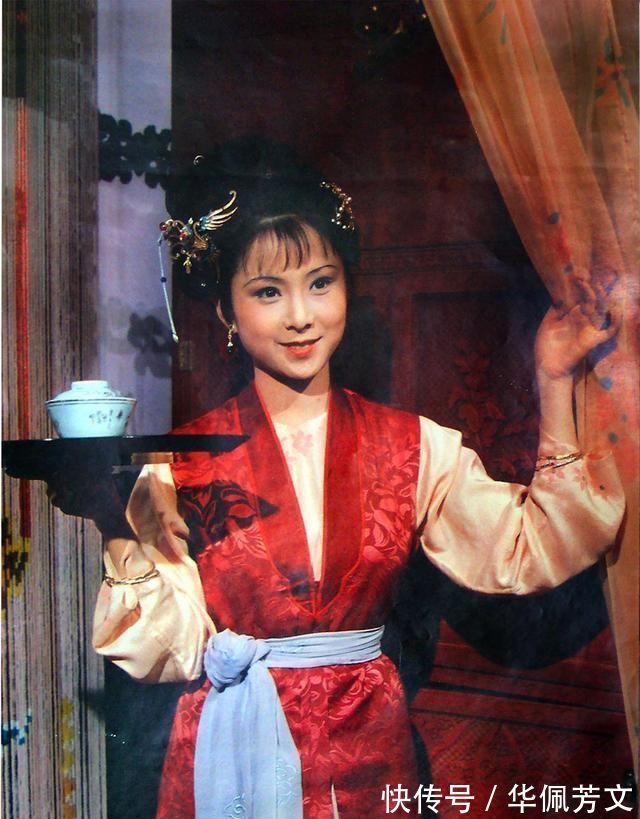 红楼梦|红楼梦中,为何晴雯死前叫了一夜娘而不是宝玉曹雪芹的高明之处