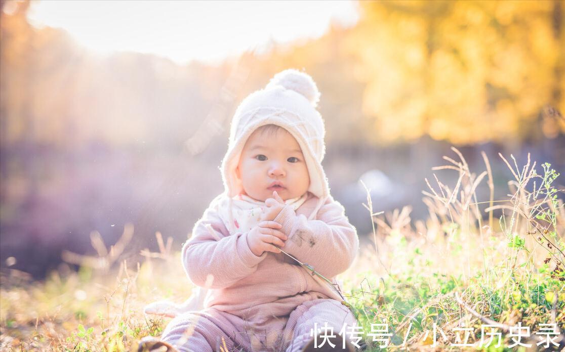 护理|秋冬季宝宝晒太阳有“讲究”:一讲时间、二讲穿着、三讲晒后护理