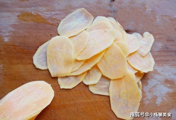 大肚腩|它是天然“泻药”,隔三差五吃一次,大肚腩不见了腰细了