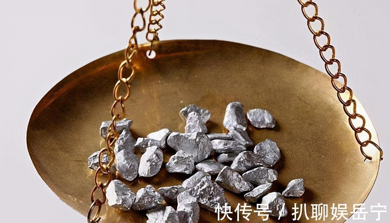 三五个月&武松上景阳岗时吃了一顿饭,放现在得多少钱?