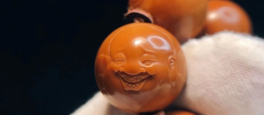 大师|【好核雕鉴赏】：大师陈亮作品《乐自在》