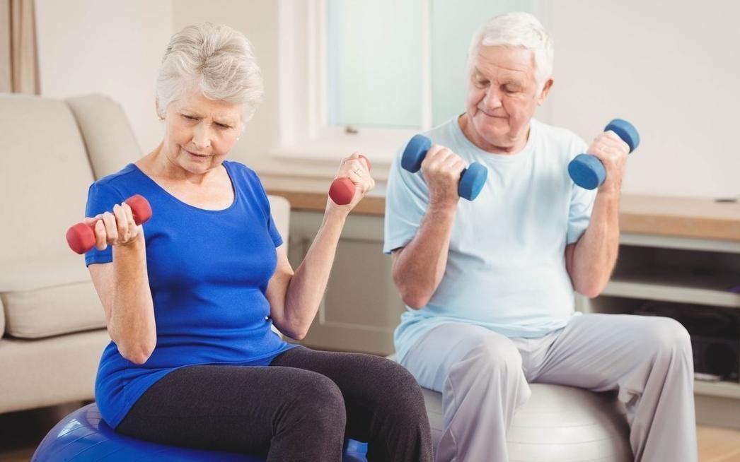 中老年人|生命的意义在于运动医生这三种运动方式,中老年人千万不能做