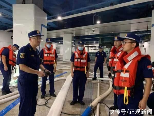 多地消防驰援地铁五号线抢修排涝|直击郑州暴雨救援| 消防